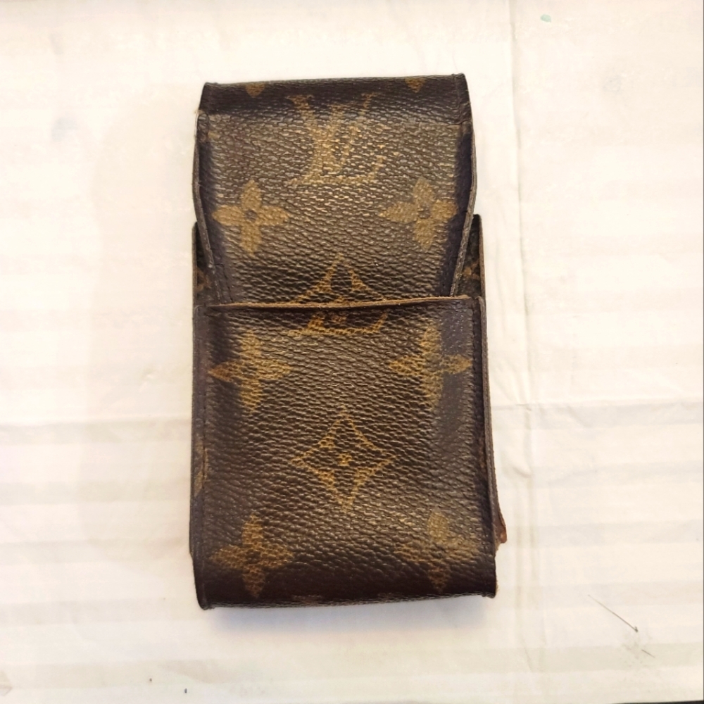 Louis Vuitton Pouch GUC